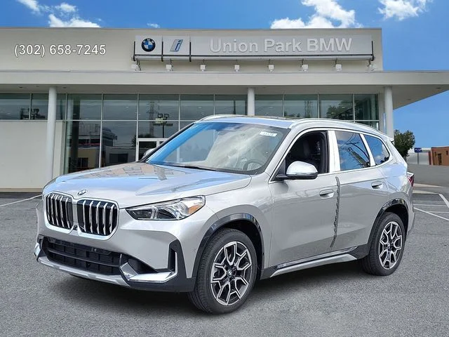 Used 2026 Space Silver Metallic BMW xDrive28i image 1