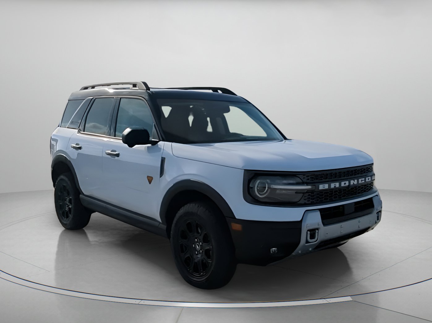 New 2026 Oxford White Ford Badlands® image 2