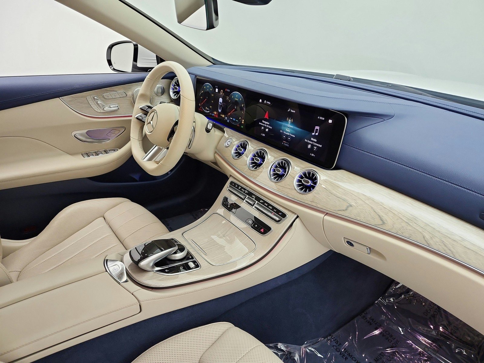 Certified Used 2022 MANUFAKTUR Moonlight White Mercedes-Benz E 450 RWD Cabriolet image 20