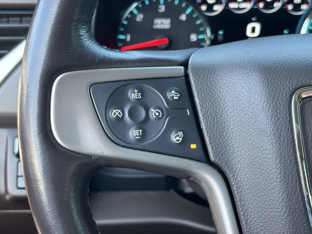Used 2020 SUMMIT WHITE GMC Denali image 35