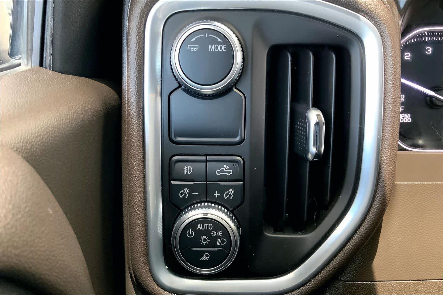 Used 2021 Satin Steel Metallic GMC SLT image 36