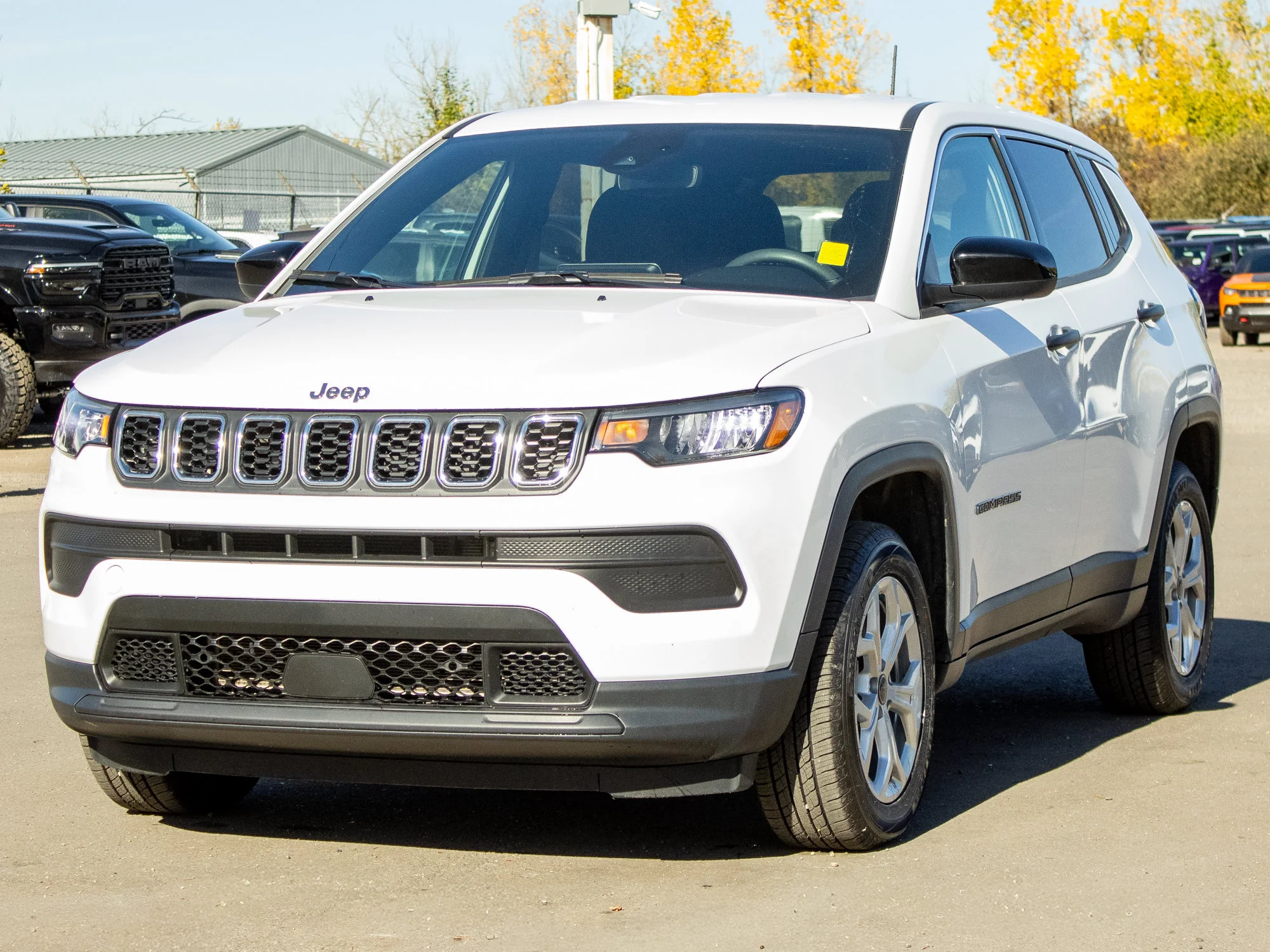 Used 2025 White Jeep Sport* 4x4, Heated Seats, Select-Terrain, Backup Camera, Safety Tech image 11