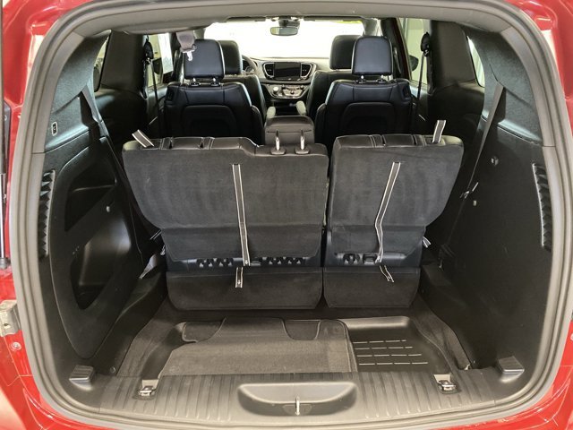 2024 Chrysler Pacifica Touring L - Photo 24