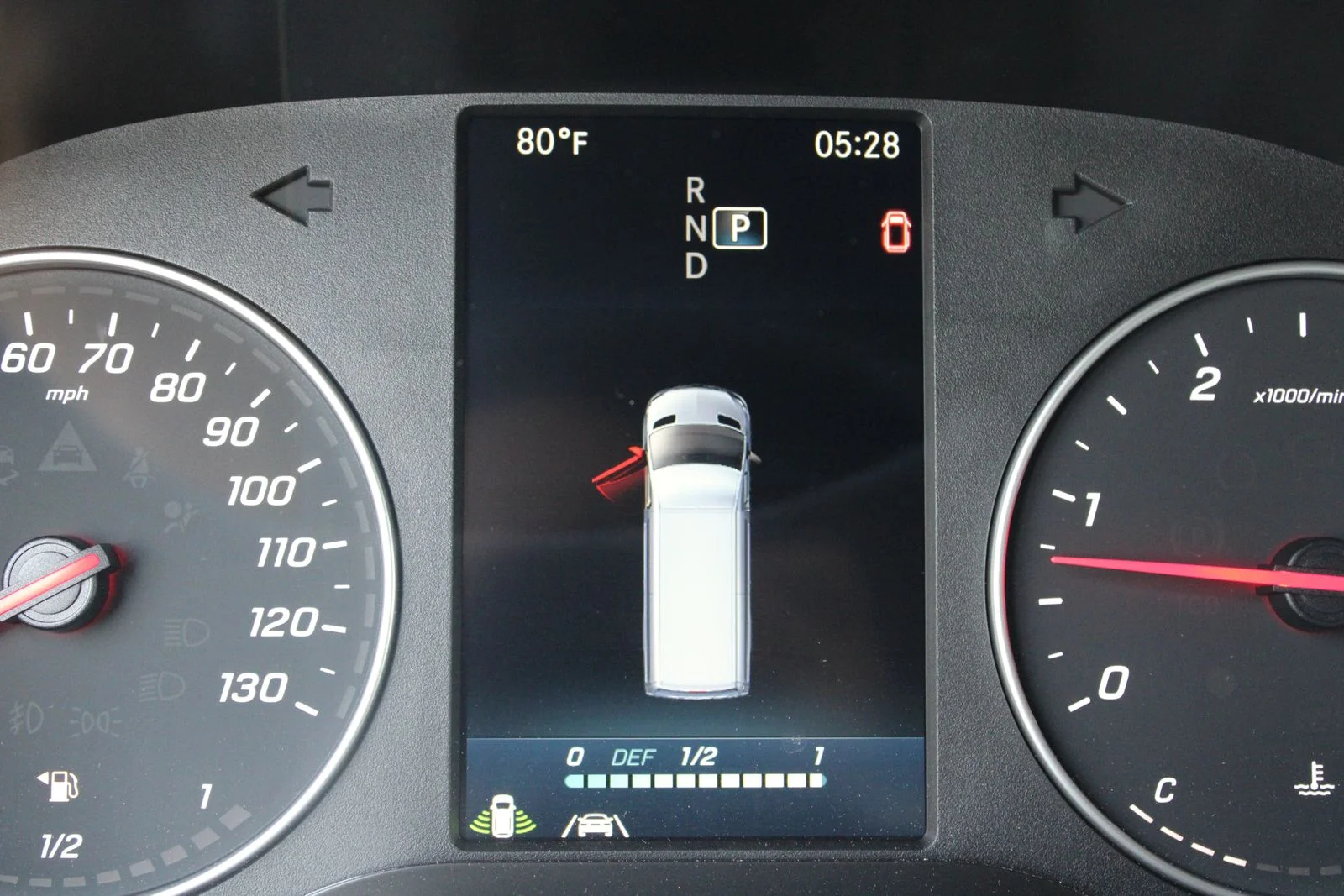 Used 2022  Mercedes-Benz Crew 144 WB image 6