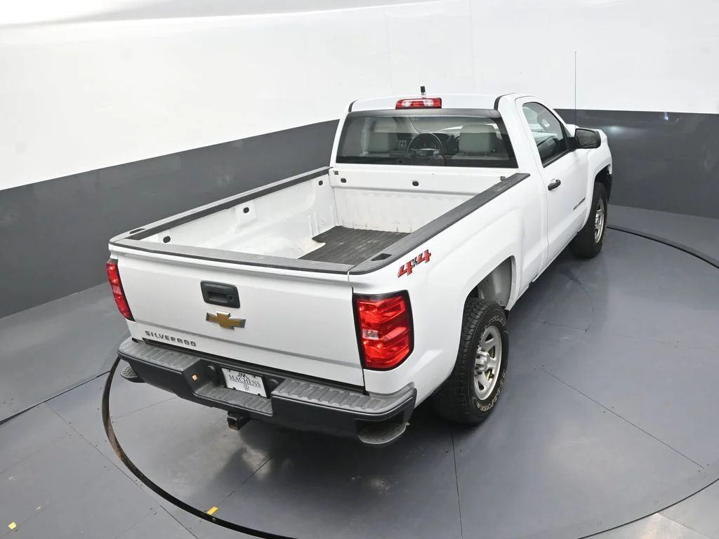 Used 2018 White Chevrolet WT image 20