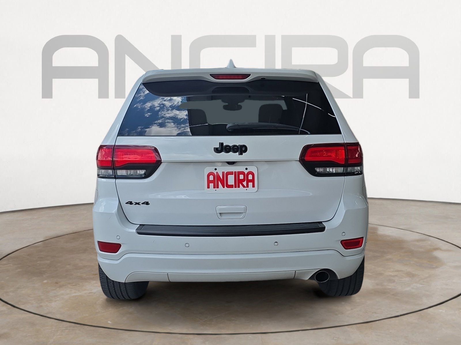 Used 2019 Bright White Clearcoat Jeep Altitude image 7