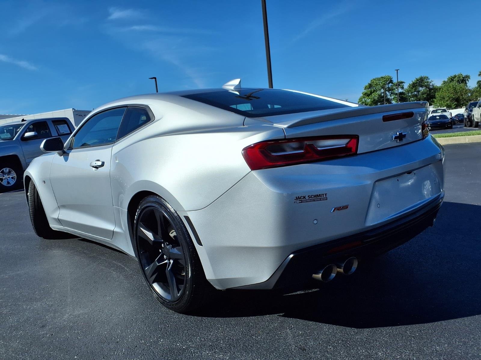 Used 2018 Silver Chevrolet 2LT image 30
