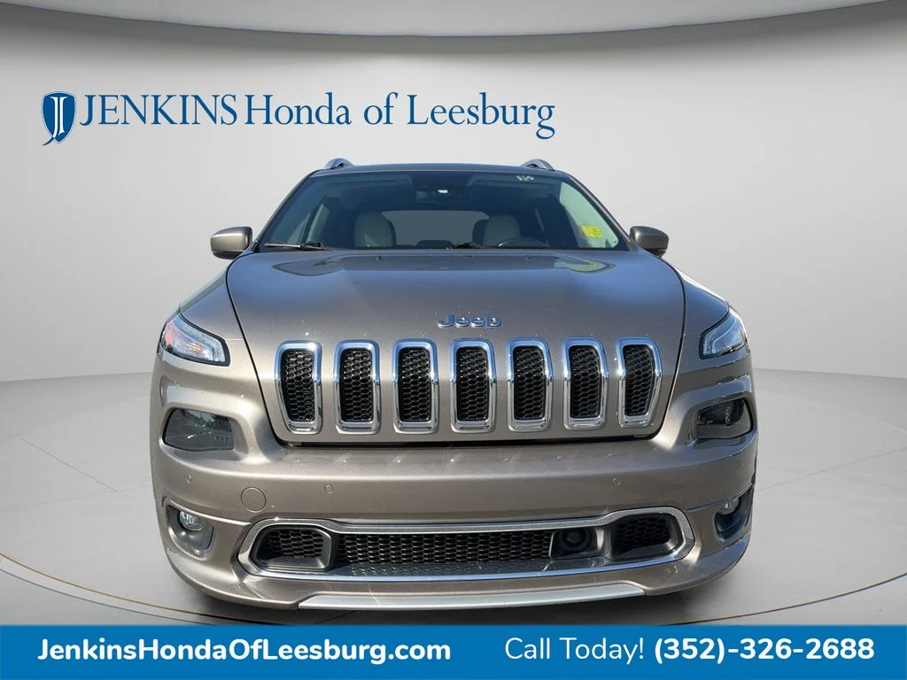 Used 2017 Beige Jeep Overland image 8