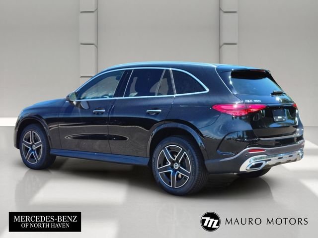 New 2026 Black Mercedes-Benz GLC 300 image 5