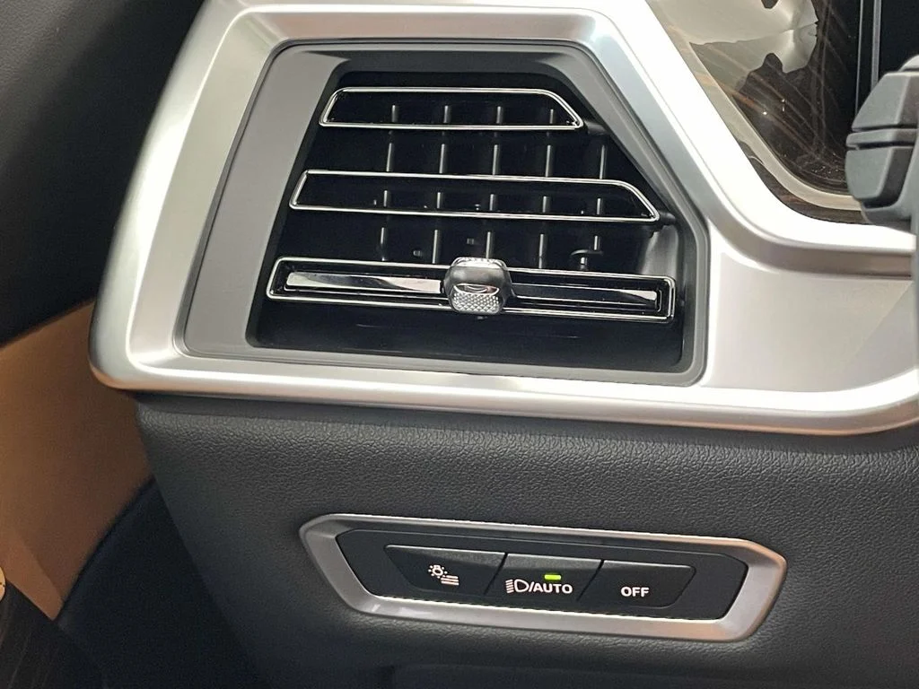 New 2027 Black BMW xDrive40i image 32