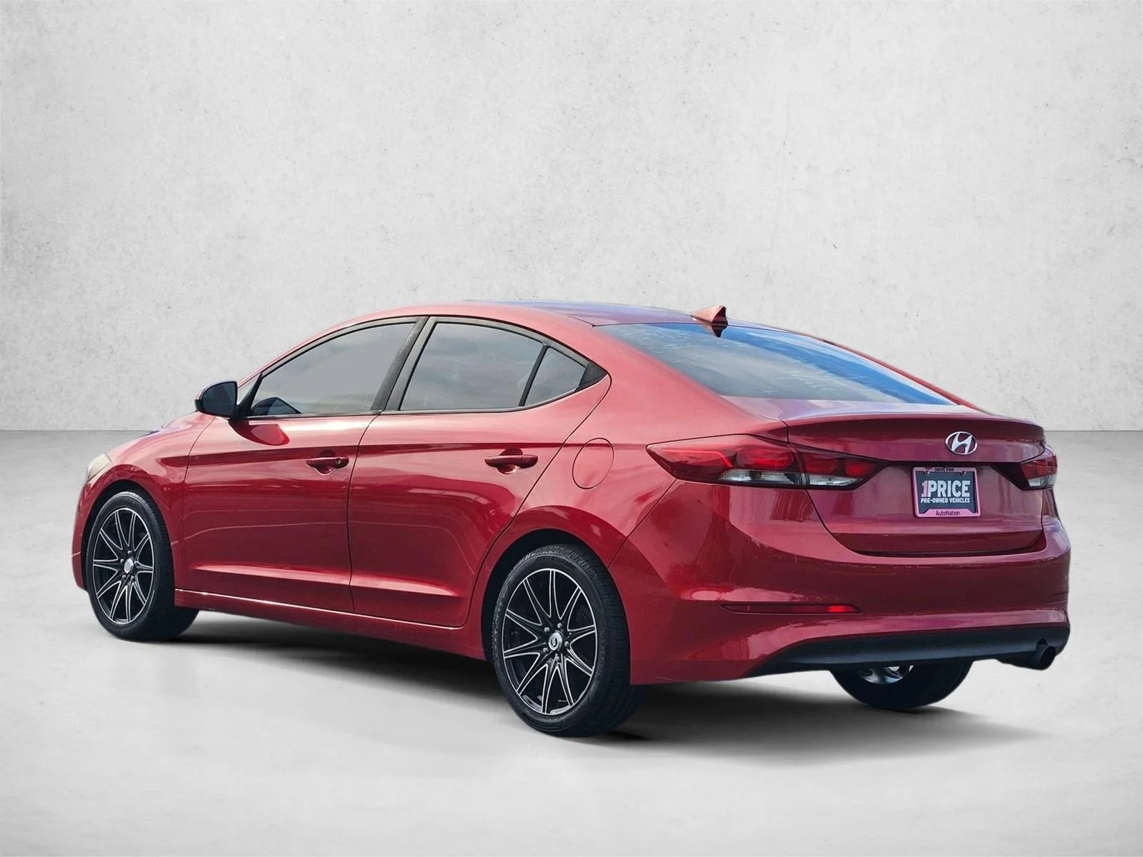 Used 2017 Scarlet Red Hyundai SE image 7