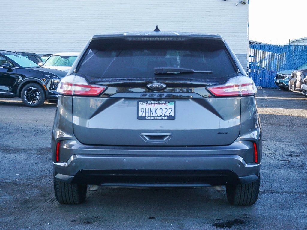 Used 2023 Gray Ford SE image 6