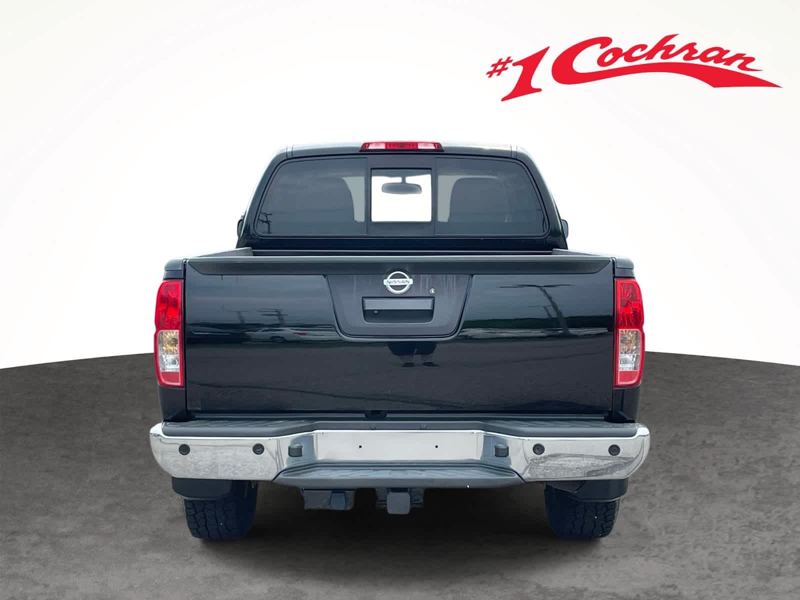 Used 2015 Super Black Nissan SV image 8