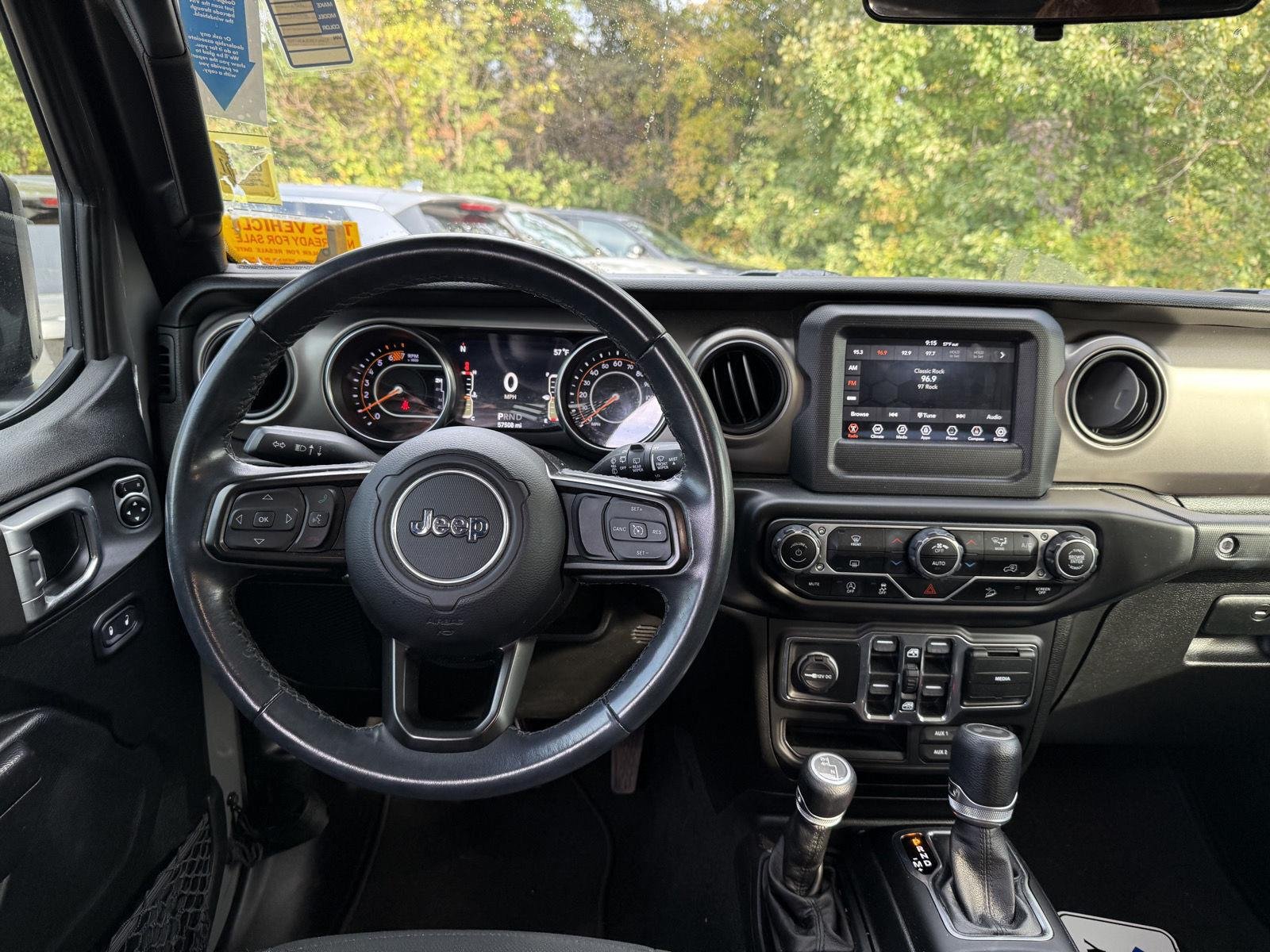 Used 2020 Sting-Gray Clearcoat Jeep Sport S image 11