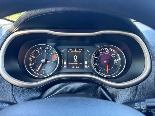 Used 2016 White Jeep Sport image 24