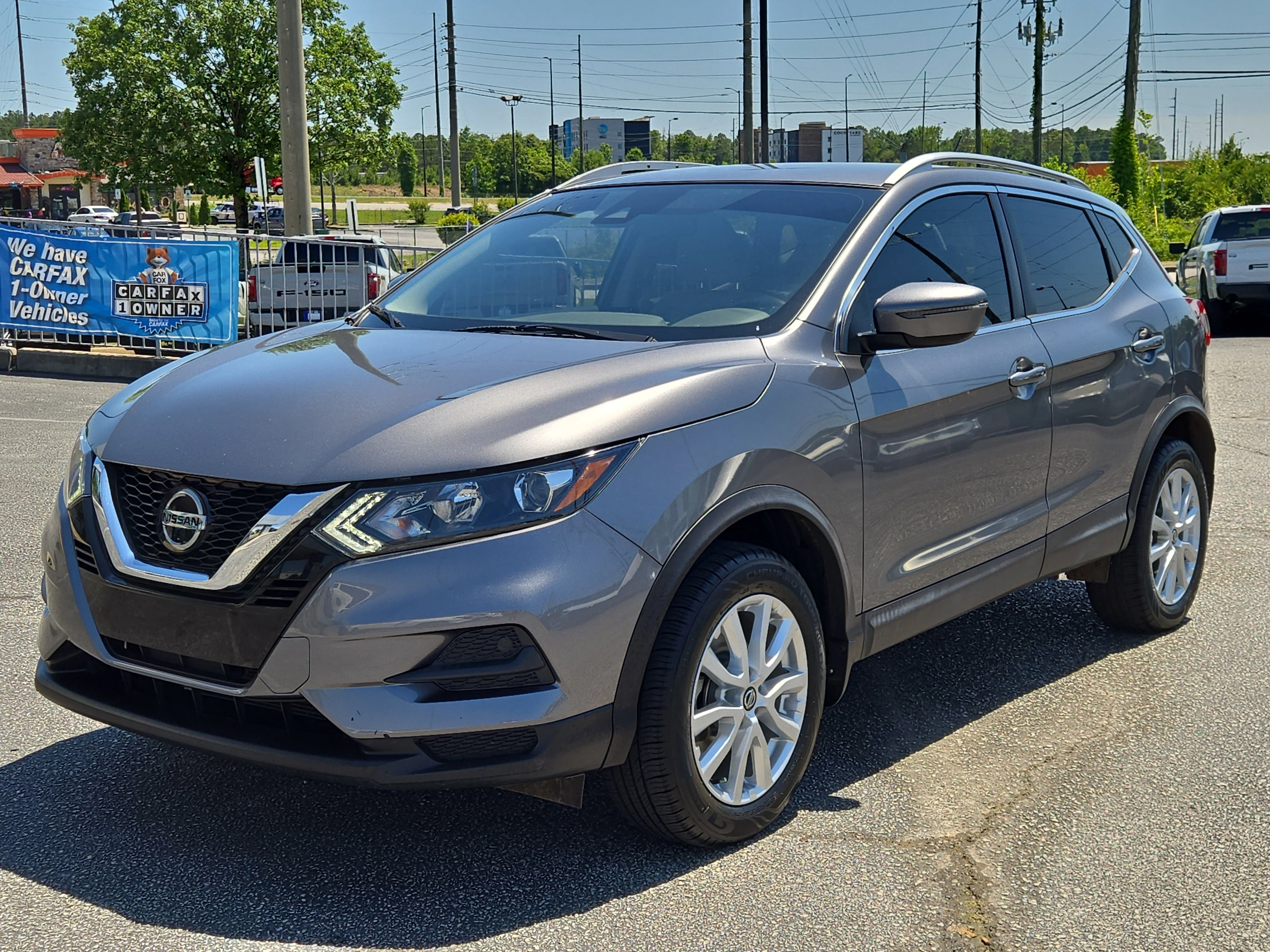 2020 Nissan Rogue Sport SV FWD's photo