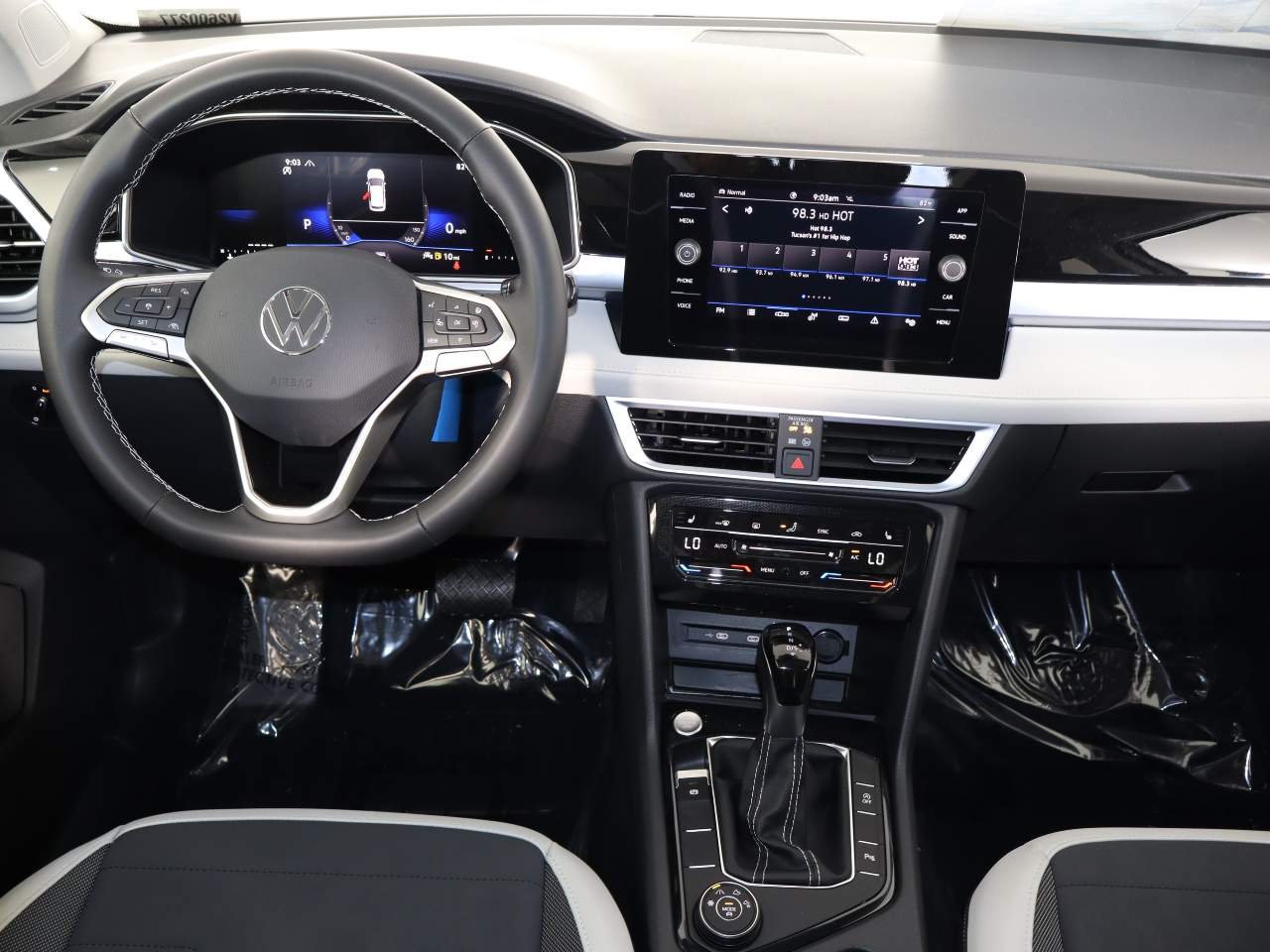 New 2026 Pure White Volkswagen SE 4Motion image 14