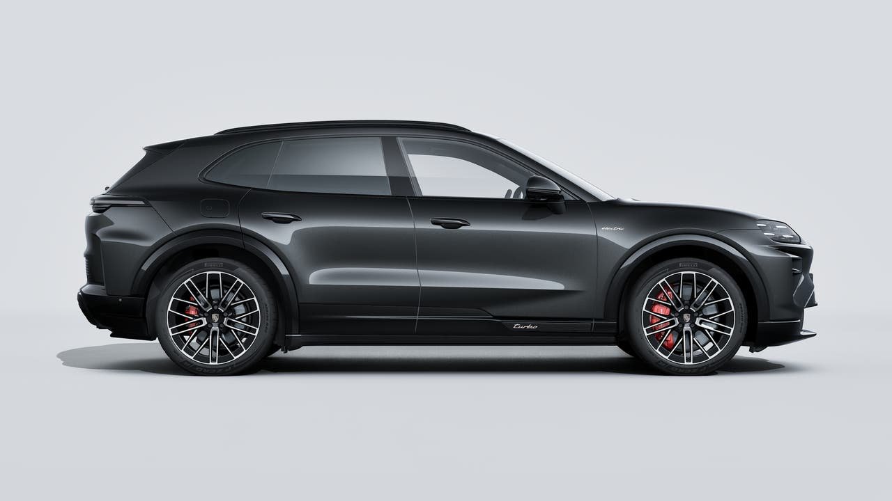 New 2026 Chromite Black Metallic Porsche Turbo image 6