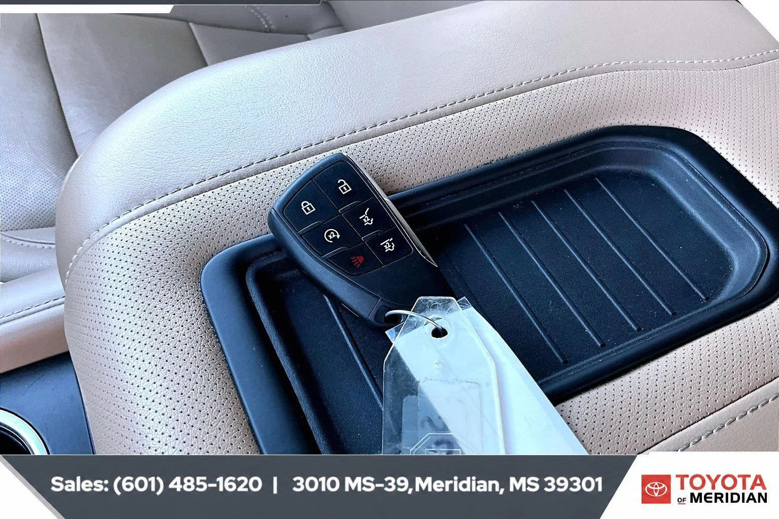 Used 2024 Sterling Gray Metallic Chevrolet Premier image 9