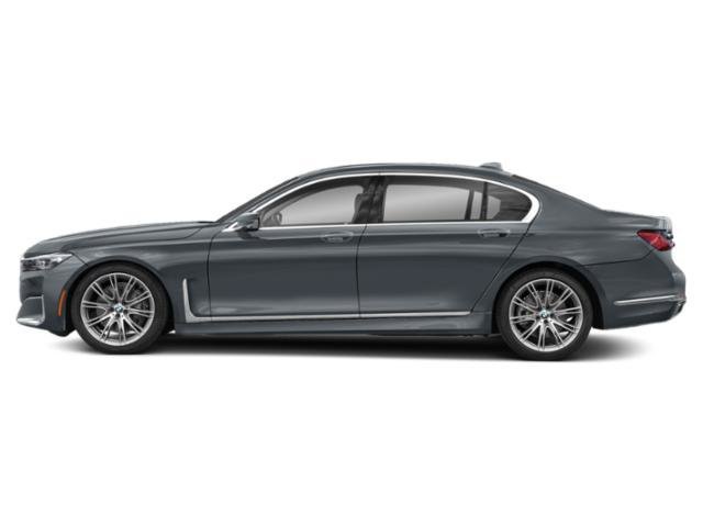 Used 2022 Bernina Grey Amber Effect Metallic BMW 740i image 3