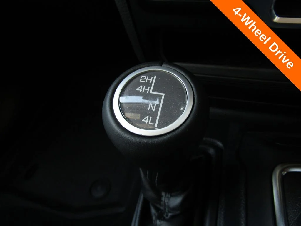 New 2026 Bright White Clearcoat Jeep Sport RHD image 16