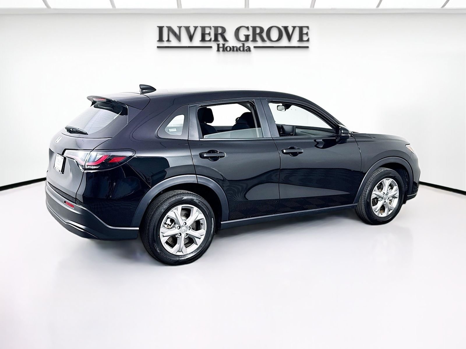 Used 2025 Crystal Black Pearl Honda LX image 5