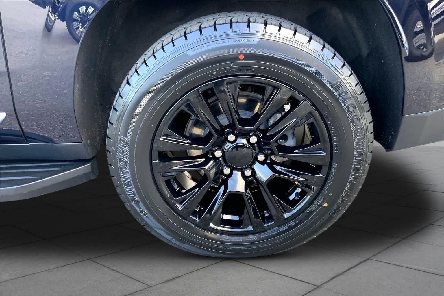 Used 2024 Midnight Blue Metallic GMC Denali image 11