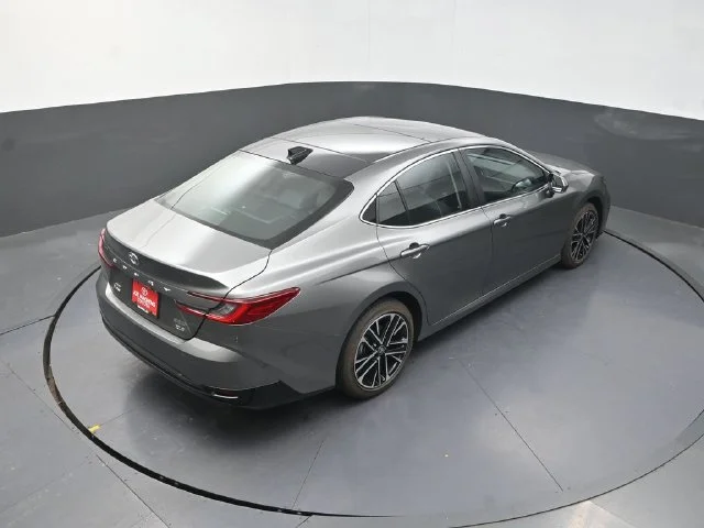 Used 2026  Toyota XLE image 29