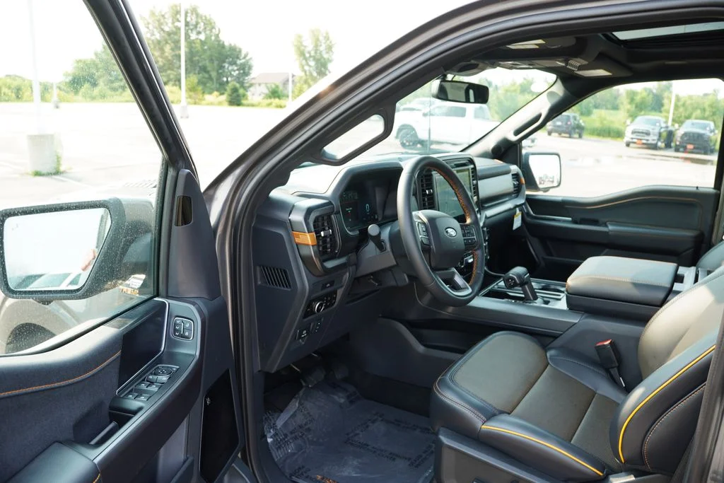 New 2026 Gray Ford Tremor image 11