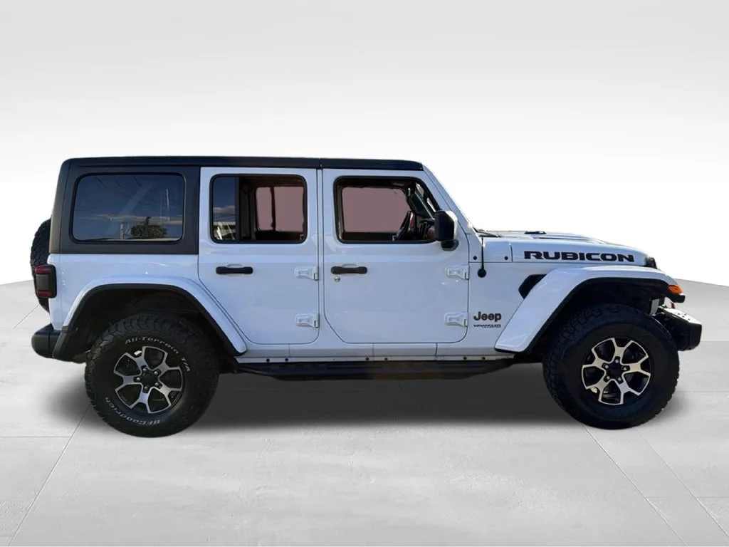 Used 2021 White Jeep Unlimited Rubicon image 11
