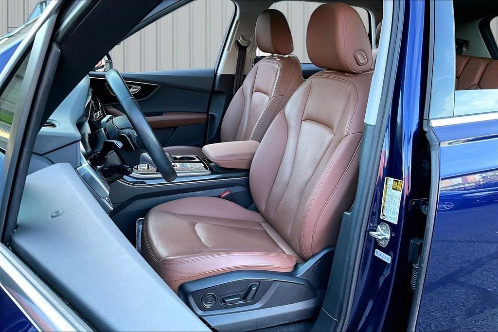 Used 2022 Blue Audi 55 Premium image 21