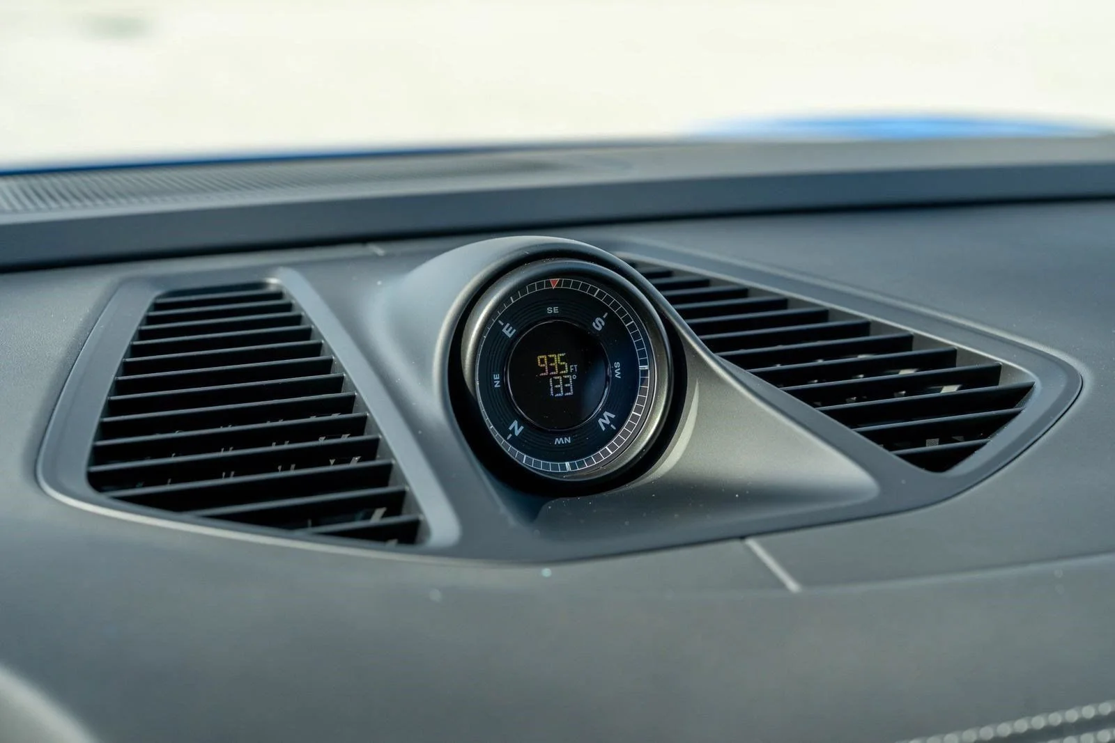2026 Porsche Macan Base - Photo 28
