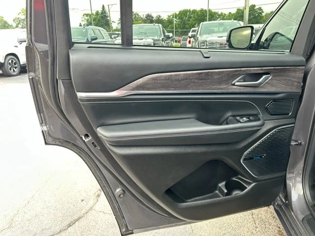 Used 2022 Gray Metallic Jeep Overland image 24