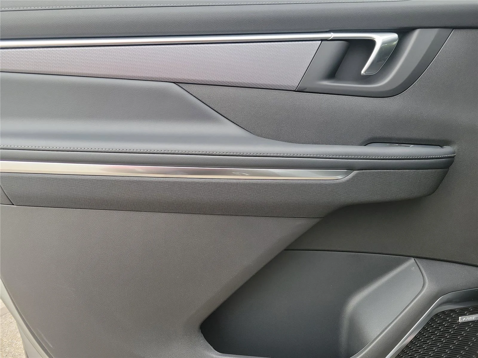 2026 Buick Enclave Sport Touring - Photo 13