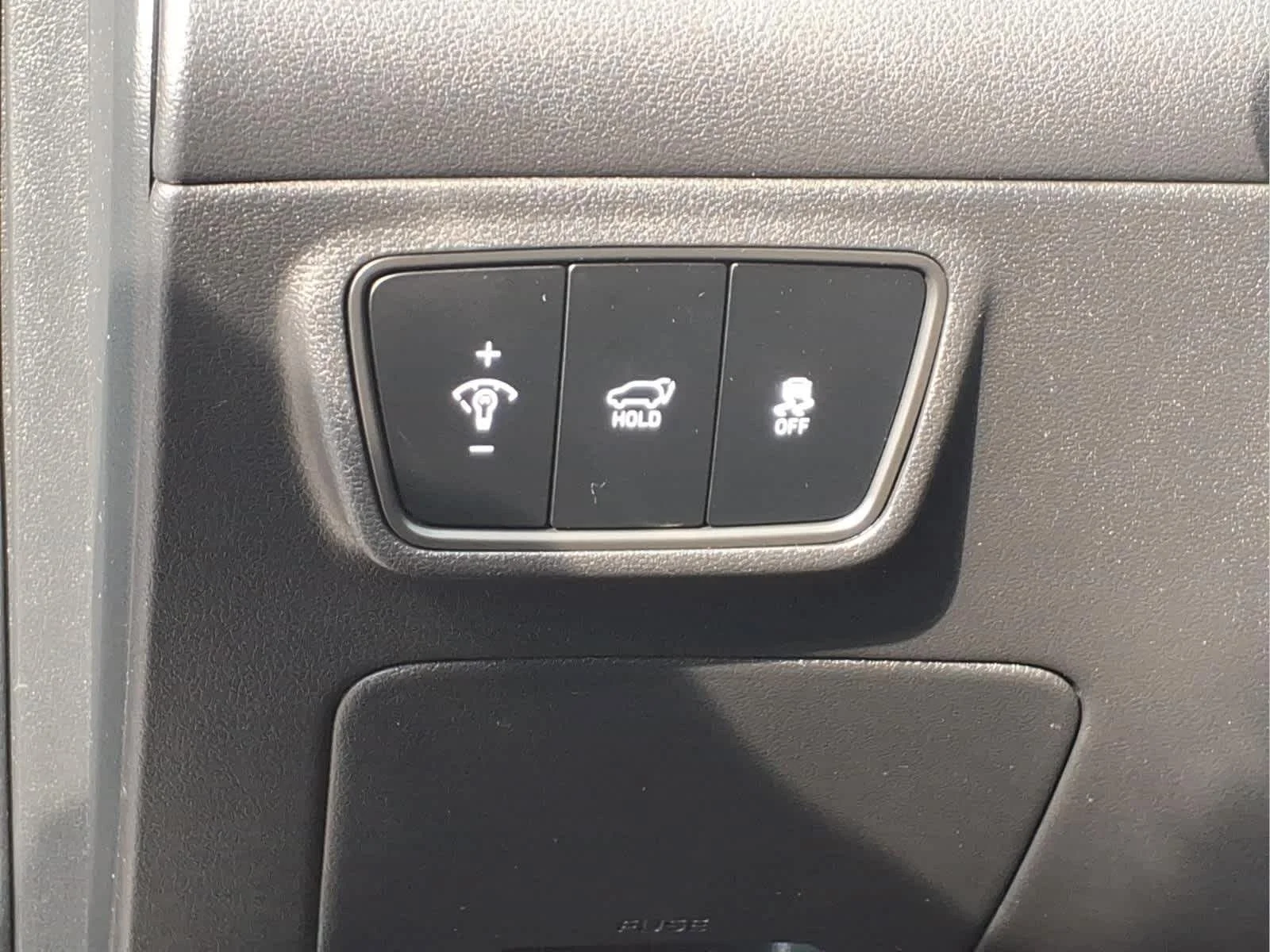 Used 2024 Hampton Gray Hyundai SEL image 14
