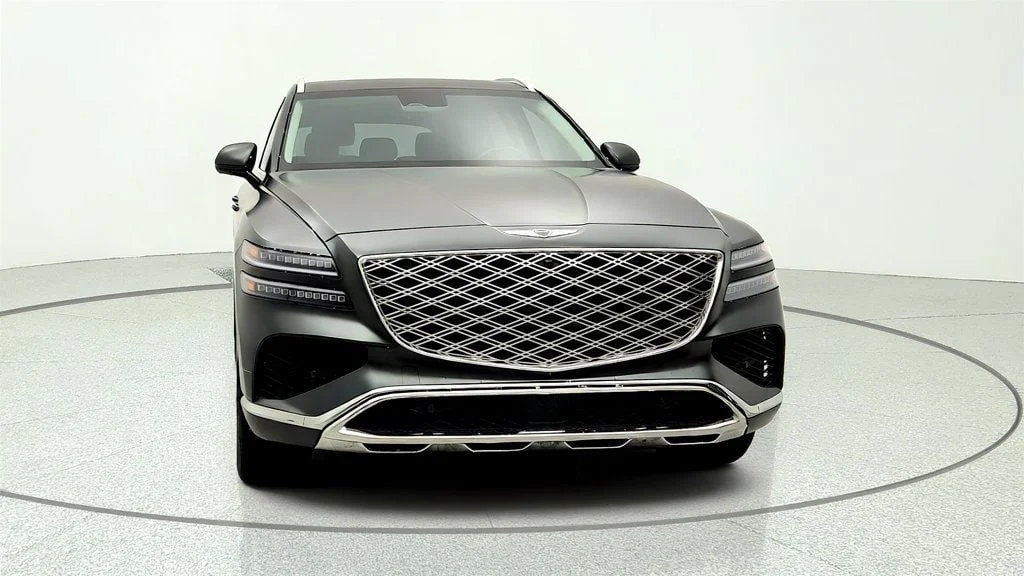 Used 2025 Storr Green Genesis 2.5T Prestige AWD image 2