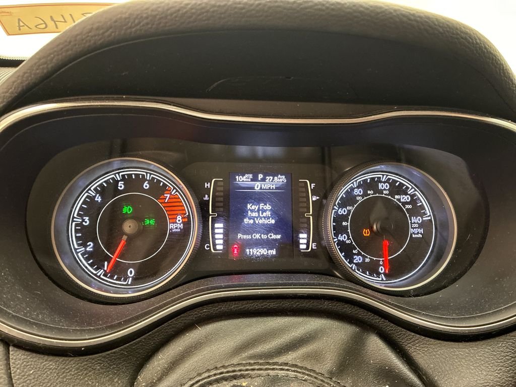 Used 2021 Red Jeep Latitude Lux image 11
