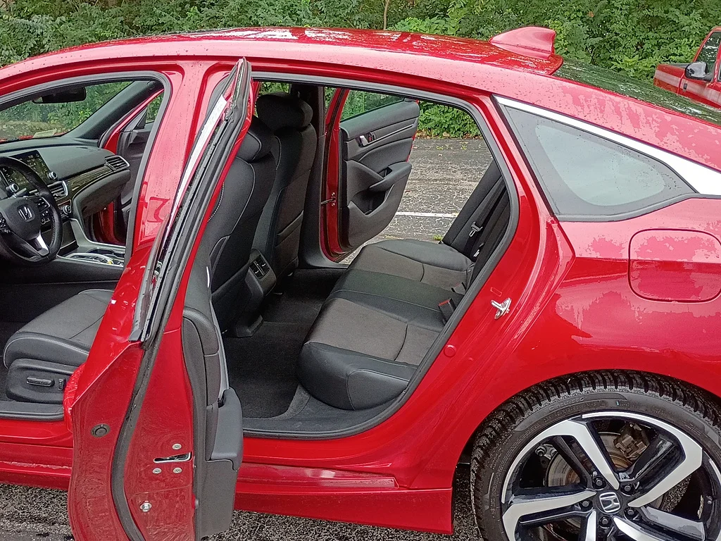 Certified Used 2018 San Marino Red Honda Sport image 13