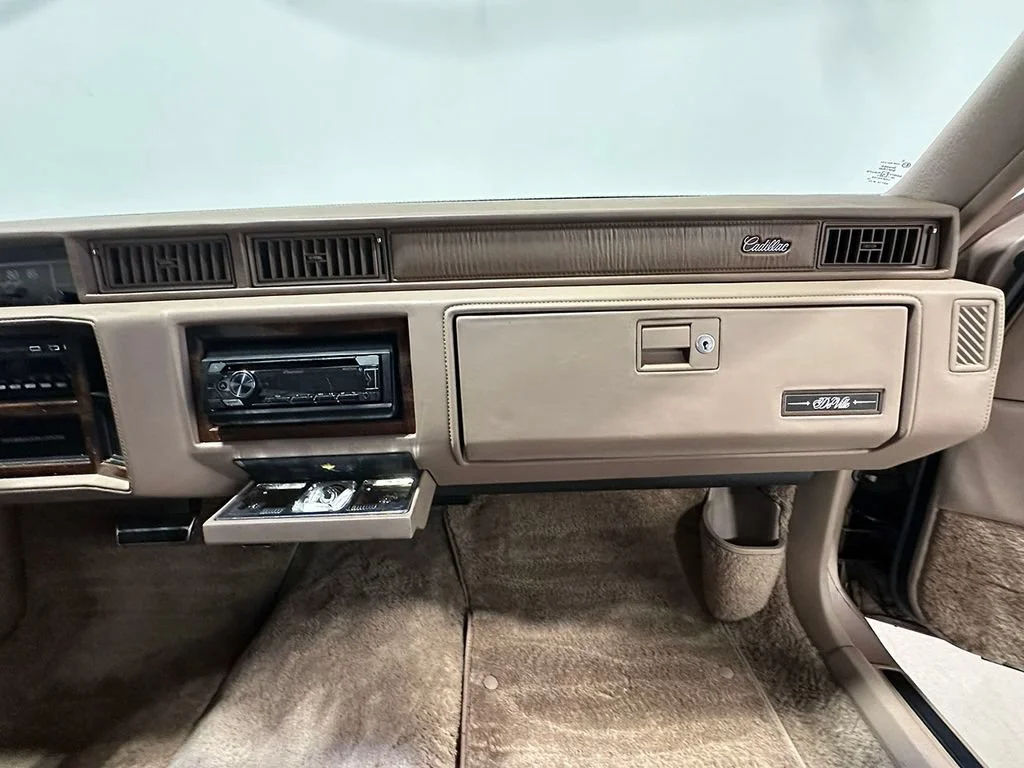 Used 1989  Cadillac NA image 67