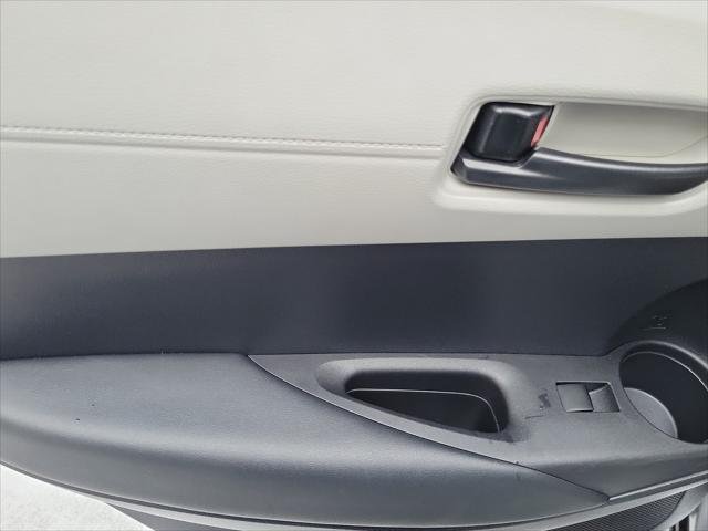 Certified Used 2025 SONIC SILVER Toyota  image 15