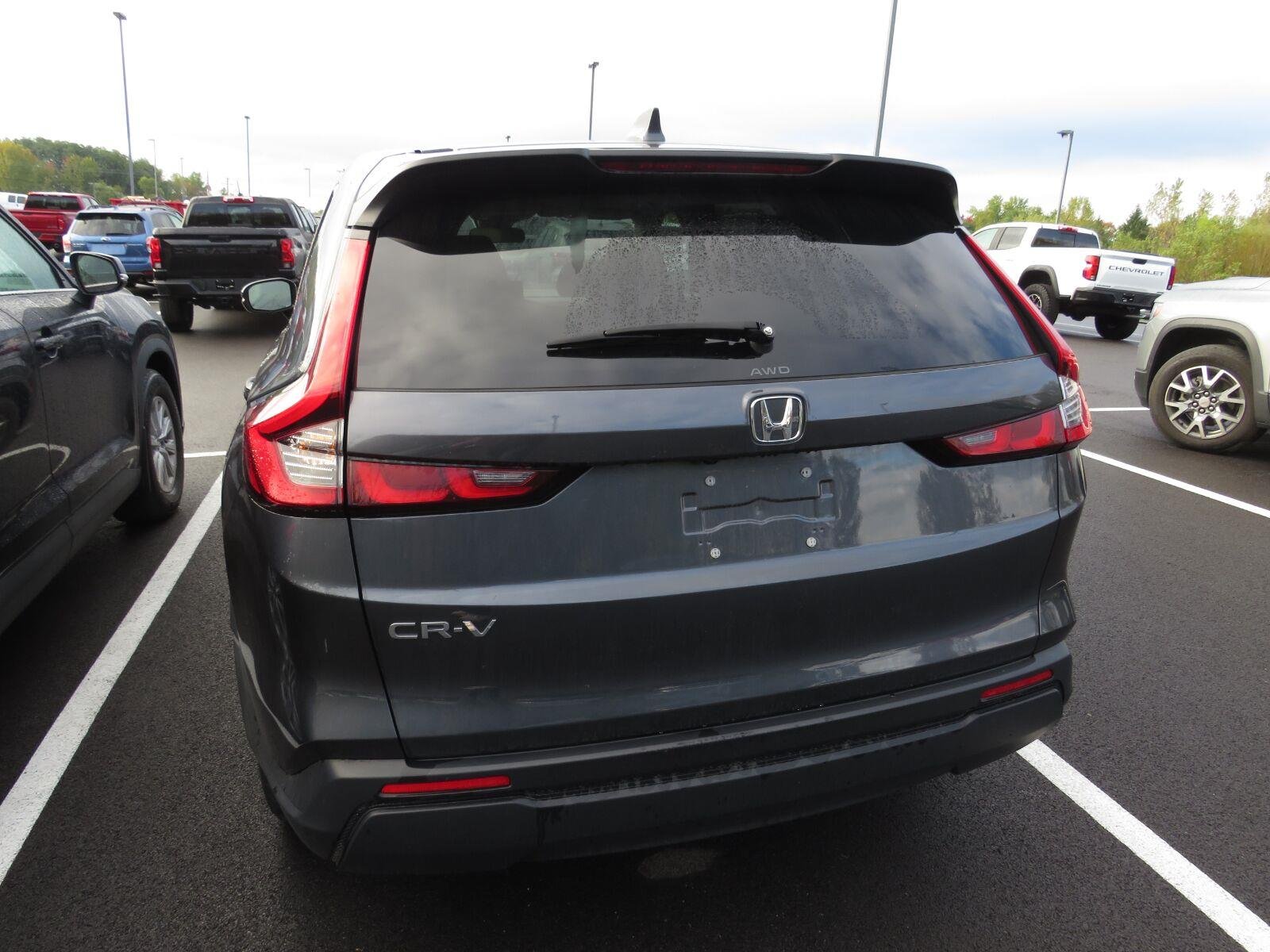 Used 2024 Meteorite Gray Metallic Honda EX image 15