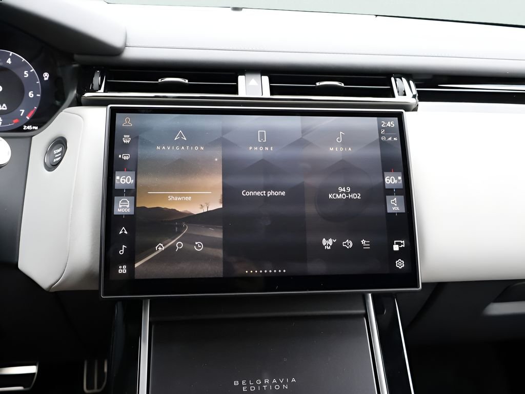 New 2026 Carpathian Grey Land Rover  image 21