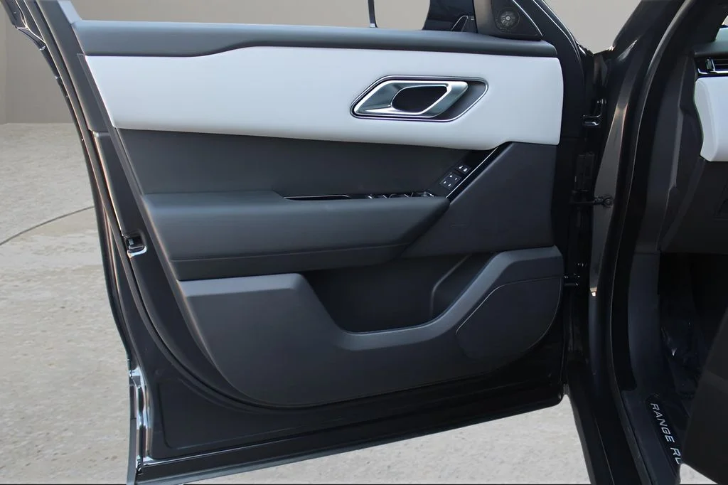 2026 Land Rover Range Rover Velar S - Photo 10