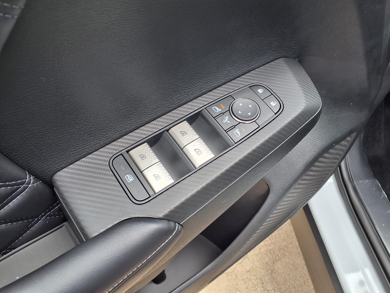 2026 Nissan Rogue Plug-In Hybrid Platinum White at Sterling McCall Nissan