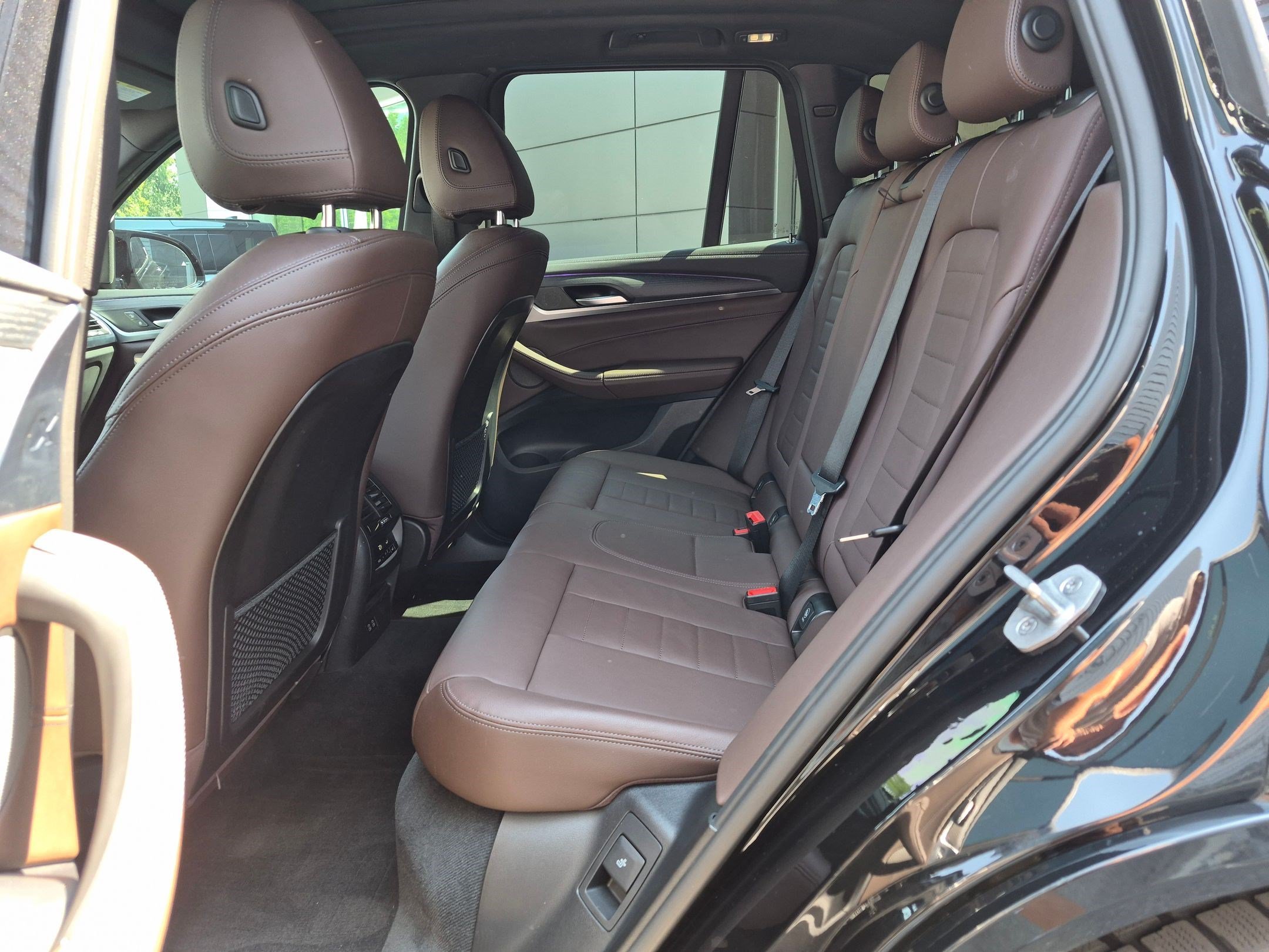 Used 2024 Black Sapphire Metallic BMW M40i image 25