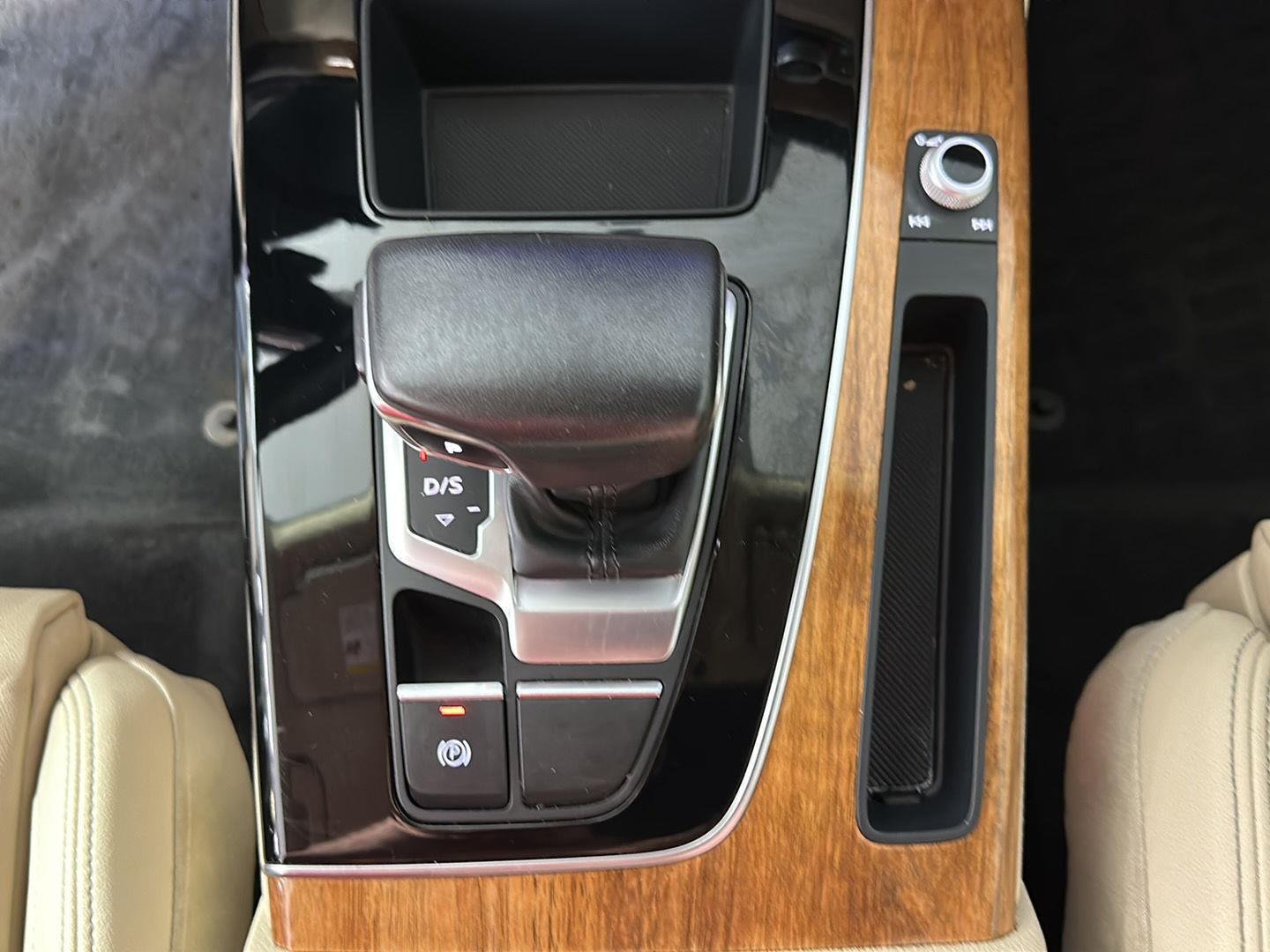 Used 2023 Mythos Black Metallic Audi S line Prestige image 37