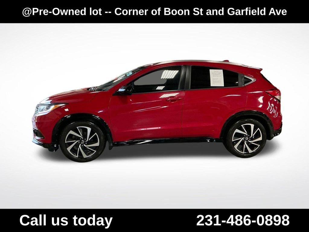 Used 2020  Honda Sport image 2