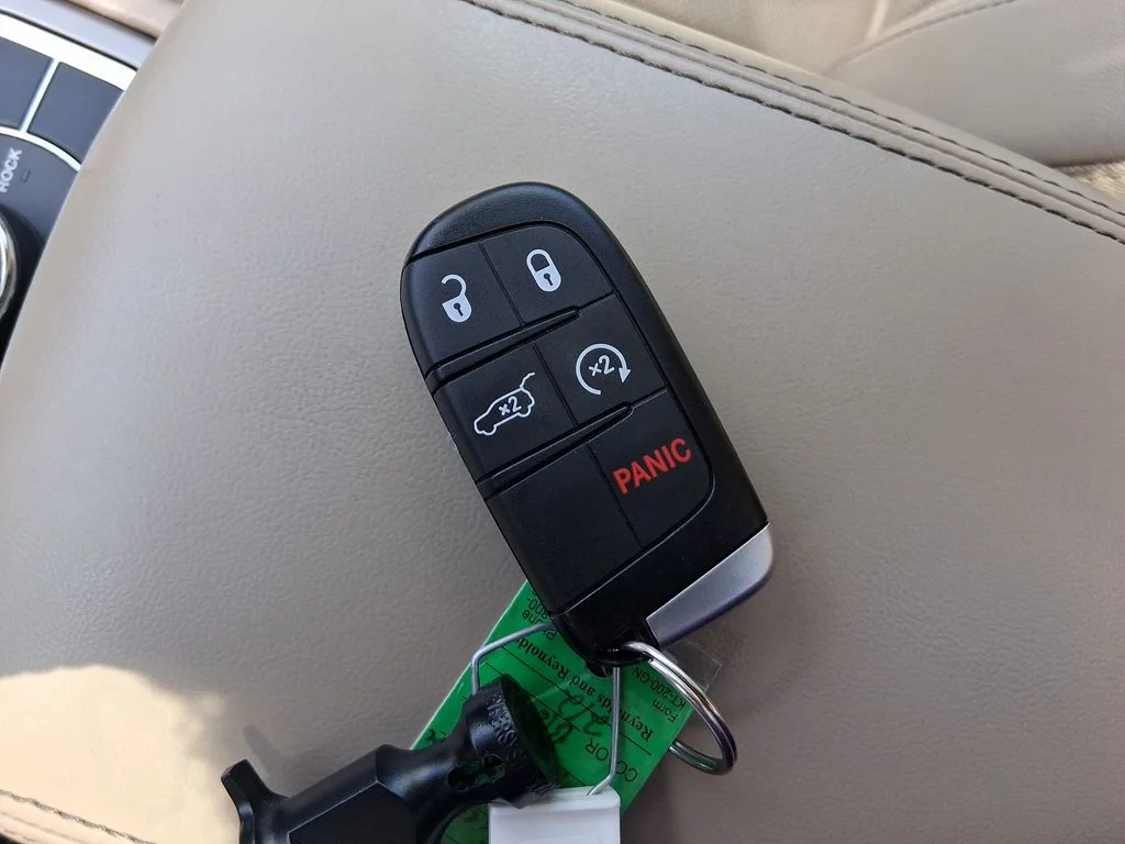 Used 2019 Red Jeep Limited image 14