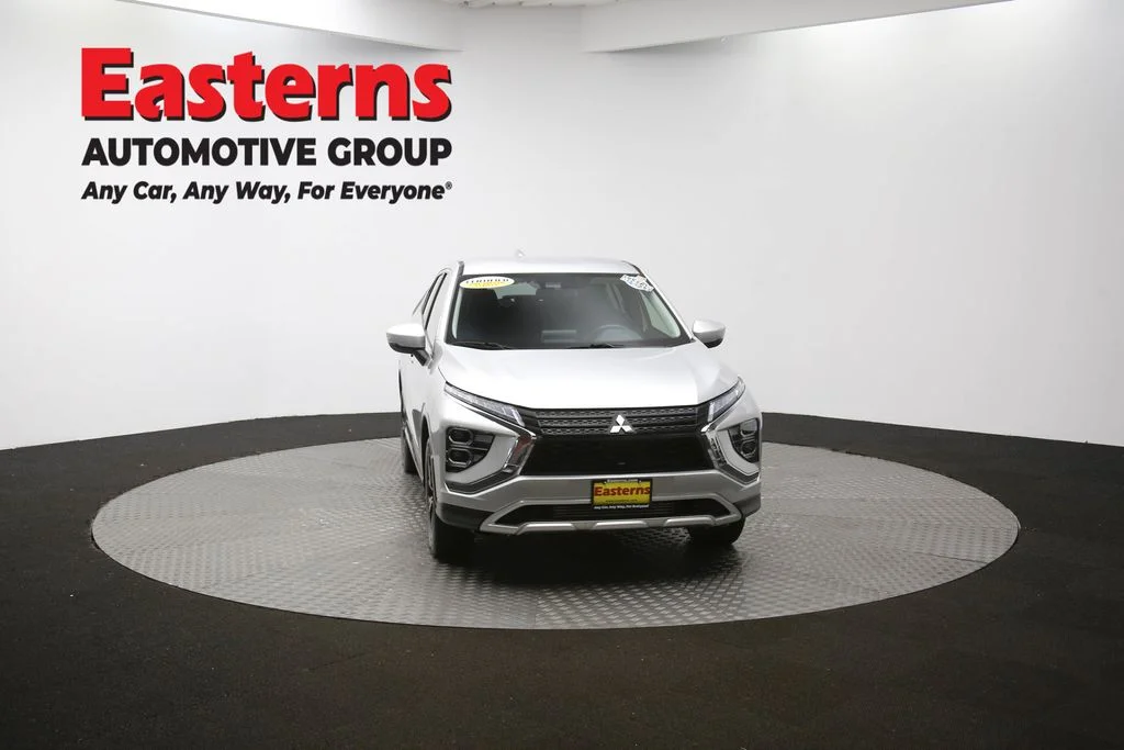 Used 2024 Silver Mitsubishi SE image 49