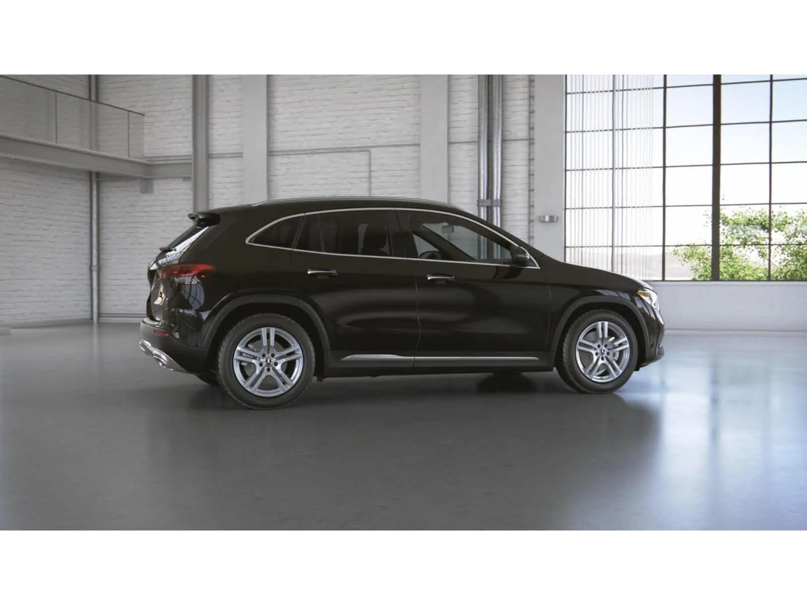 Used 2021 Night Black Mercedes-Benz GLA 250 image 18